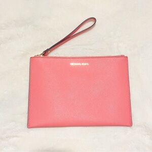 Michael Kors Wristlet Pouch in Peach